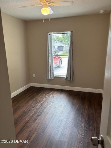 305 Fletcher Avenue, Daytona Beach, FL 32114