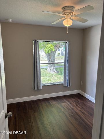 305 Fletcher Avenue, Daytona Beach, FL 32114