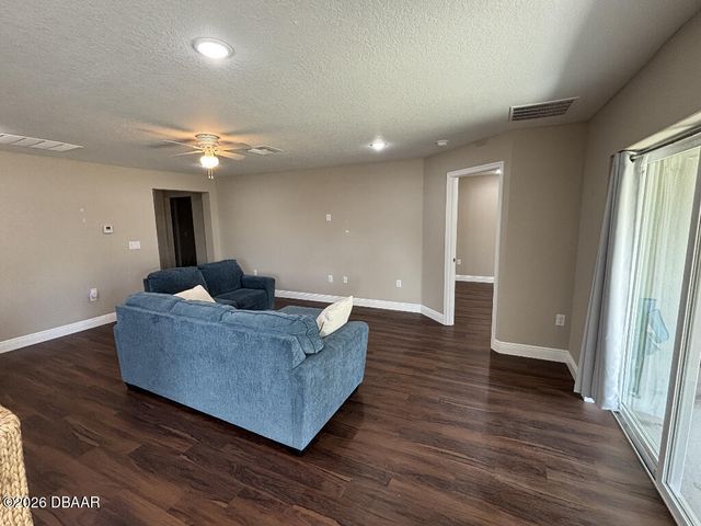 305 Fletcher Avenue, Daytona Beach, FL 32114