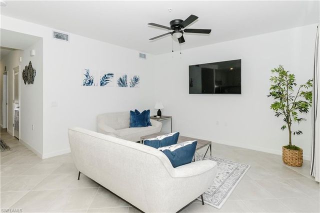 5583 Double Eagle CIR 4132, Ave Maria, FL 34142