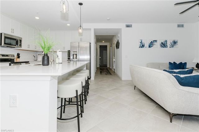 5583 Double Eagle CIR 4132, Ave Maria, FL 34142