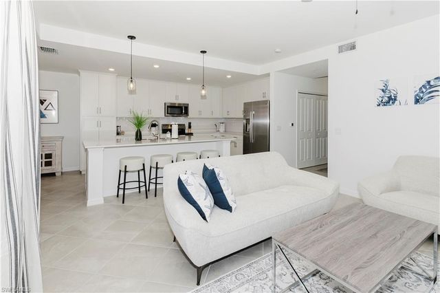 5583 Double Eagle CIR 4132, Ave Maria, FL 34142