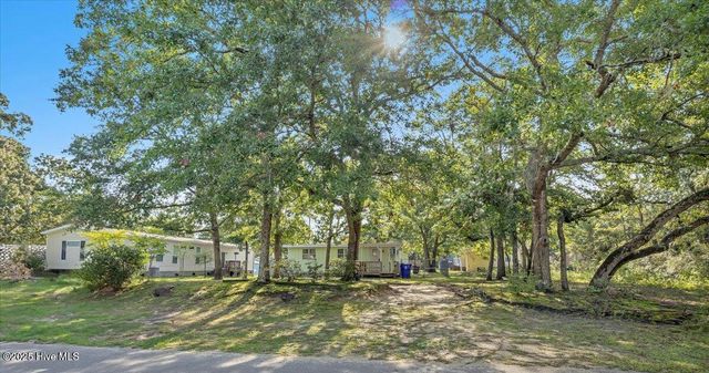 230 NE 66th Street, Oak Island, NC 28465