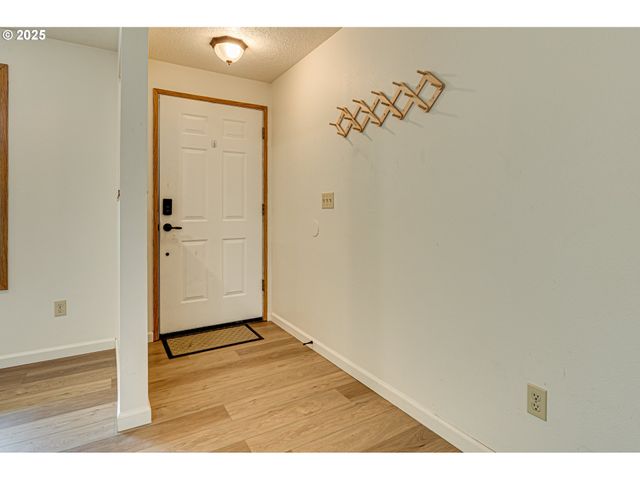 1302 Ne 9TH Way, Battle Ground, WA 98604