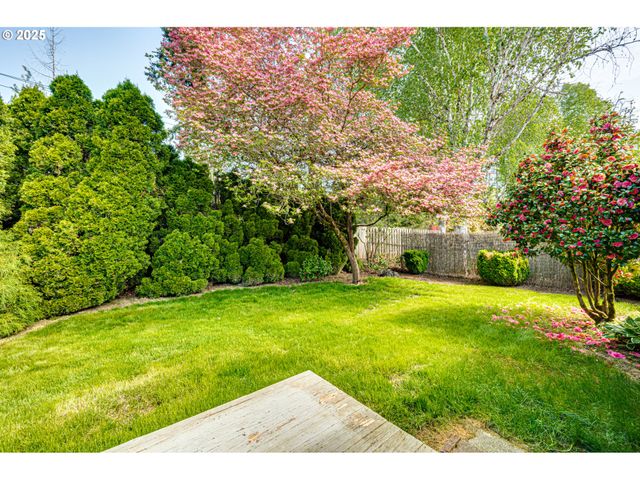 1302 Ne 9TH Way, Battle Ground, WA 98604