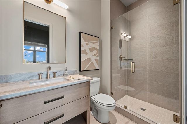 16700 Parkhill Street, Overland Park, KS 66221