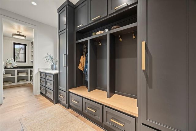 16700 Parkhill Street, Overland Park, KS 66221