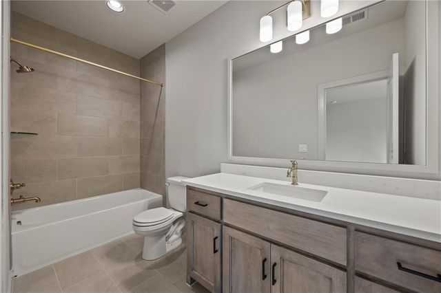 16700 Parkhill Street, Overland Park, KS 66221