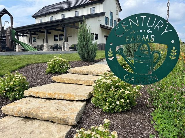 16700 Parkhill Street, Overland Park, KS 66221