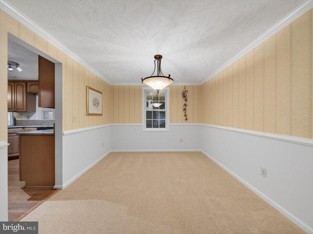 9136 KARLO ST, Manassas, VA 20110