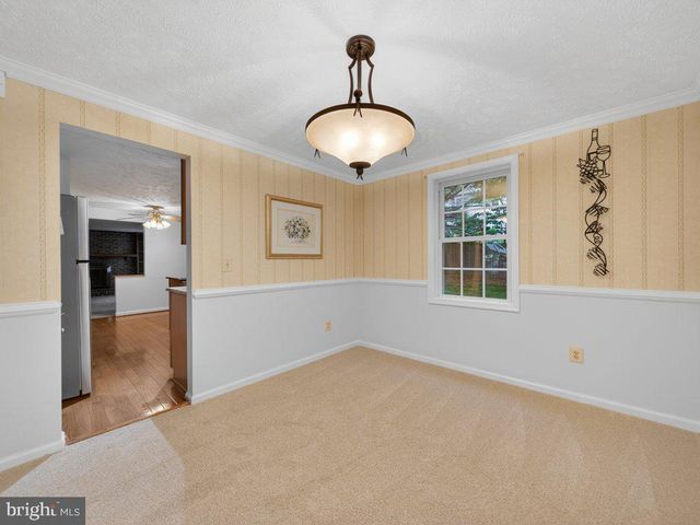 9136 KARLO ST, Manassas, VA 20110