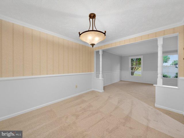 9136 KARLO ST, Manassas, VA 20110