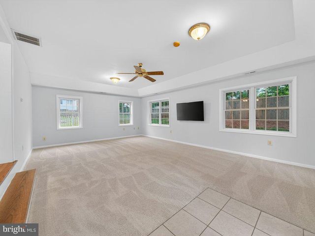 9136 KARLO ST, Manassas, VA 20110