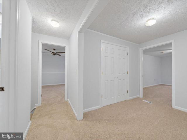 9136 KARLO ST, Manassas, VA 20110