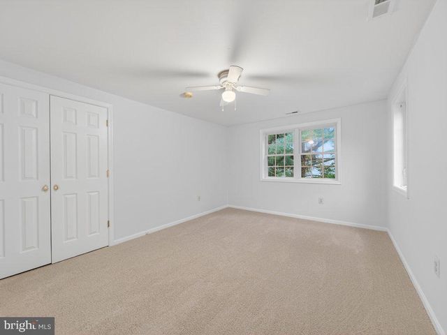 9136 KARLO ST, Manassas, VA 20110