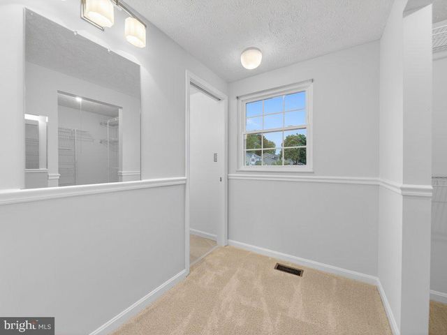 9136 KARLO ST, Manassas, VA 20110