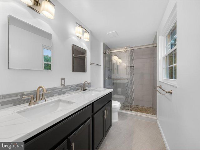 9136 KARLO ST, Manassas, VA 20110