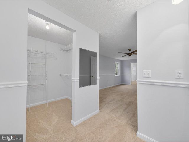 9136 KARLO ST, Manassas, VA 20110