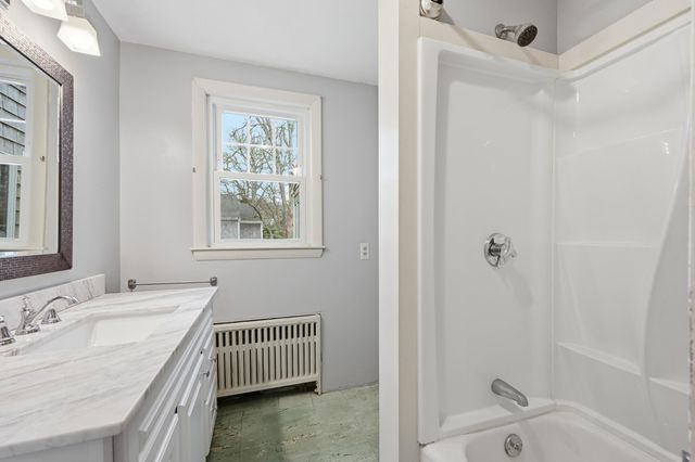 42 Oak Lane, Osterville, MA 02655