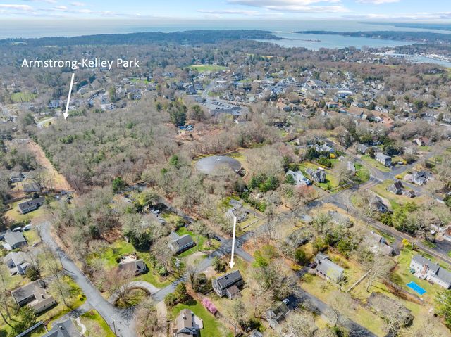 42 Oak Lane, Osterville, MA 02655