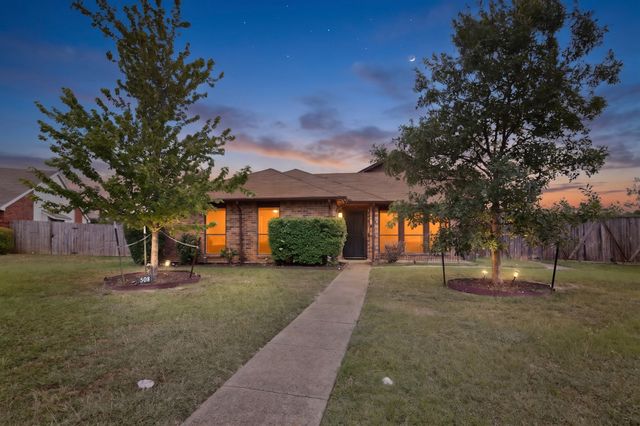 508 Justice Street, Cedar Hill, TX 75104