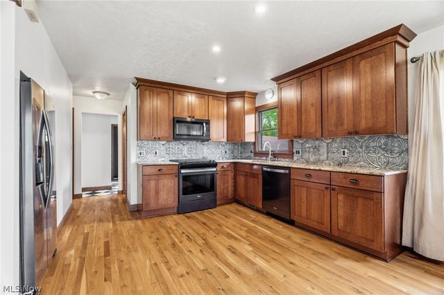 4059 Hardin Road, Ravenna, OH 44266