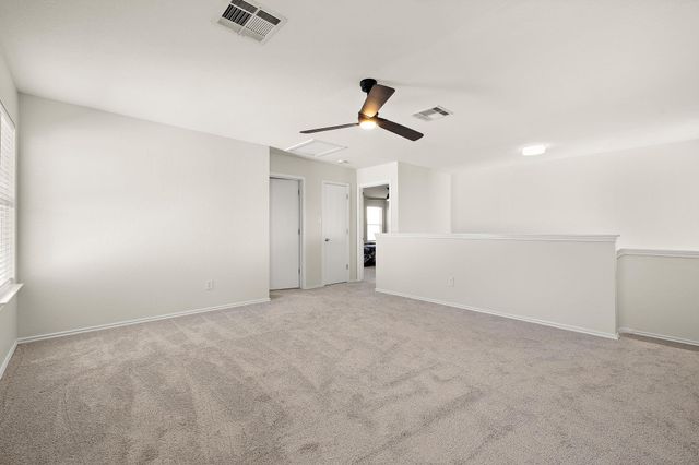 214 Brown ST, Hutto, TX 78634