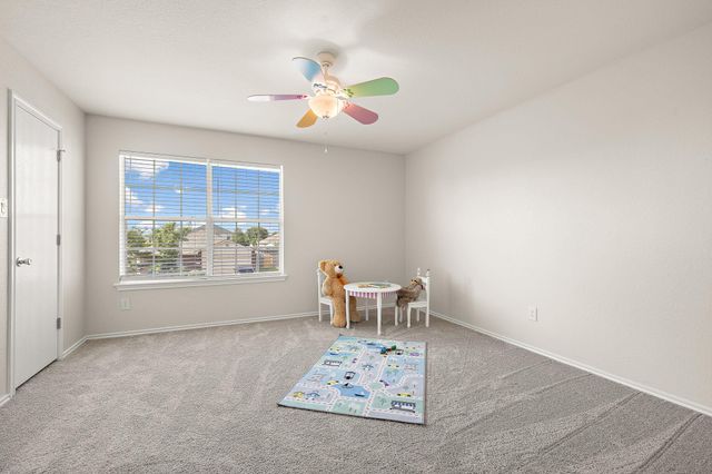 214 Brown ST, Hutto, TX 78634