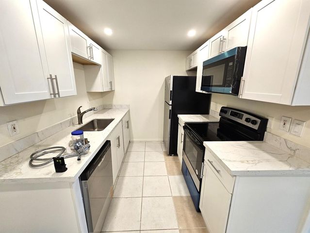 1059 Ainslie D 1059, Boca Raton, FL 33434