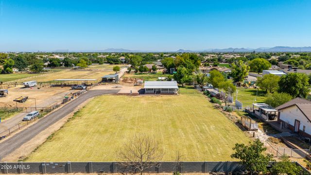16454 E FAIRVIEW Street, Gilbert, AZ 85295