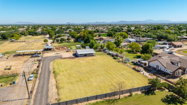 16454 E FAIRVIEW Street, Gilbert, AZ 85295