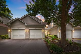 149 Polaris Drive 149, Lake In The Hills, IL 60156
