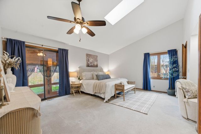 1933 N Pleasantview Cir, Wichita, KS 67203