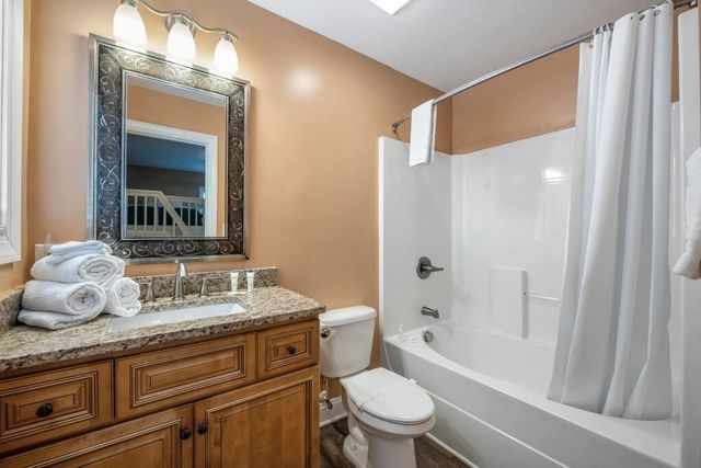 520 Caribbean Way, Myrtle Beach, SC 29577