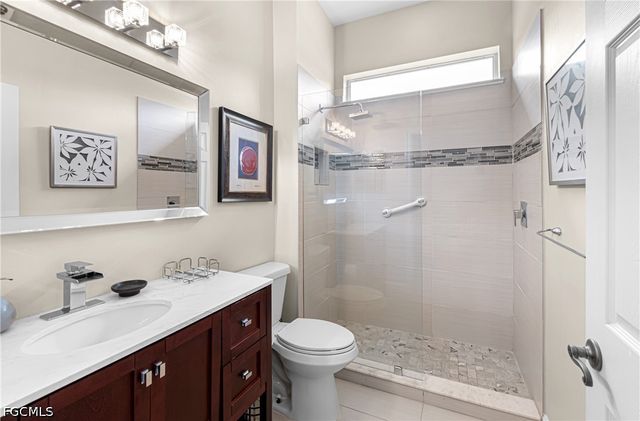 12111 Hidden Links DR, Fort Myers, FL 33913