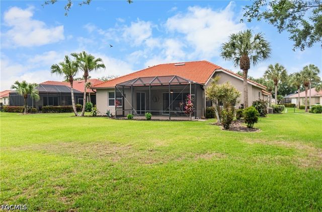 12111 Hidden Links DR, Fort Myers, FL 33913