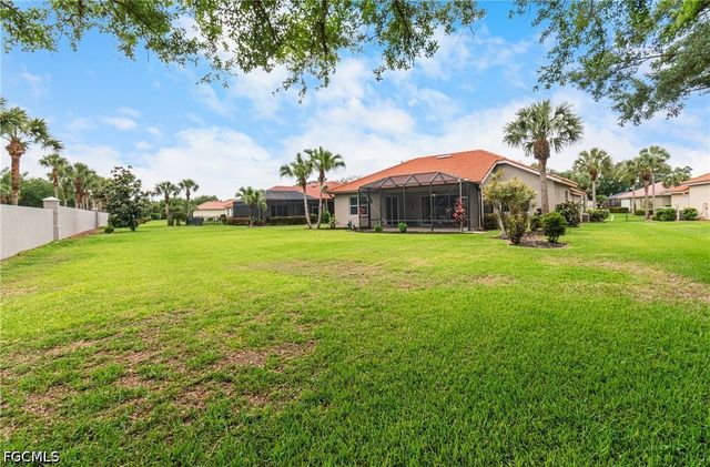 12111 Hidden Links DR, Fort Myers, FL 33913