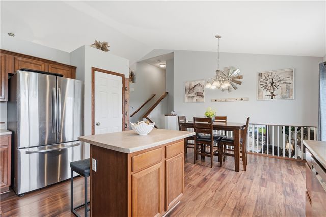8417 Brighton Court, Cedar Rapids, IA 52404