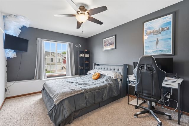 8417 Brighton Court, Cedar Rapids, IA 52404