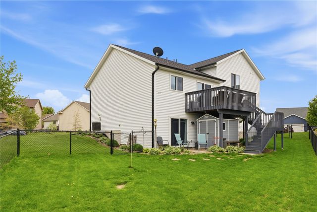 8417 Brighton Court, Cedar Rapids, IA 52404