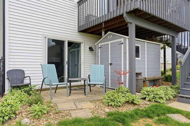 8417 Brighton Court, Cedar Rapids, IA 52404