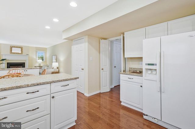 6215 GENTLE LN, Alexandria, VA 22310