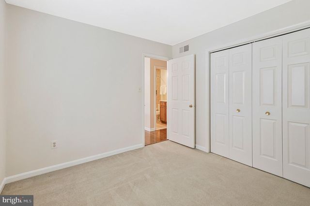 6215 GENTLE LN, Alexandria, VA 22310