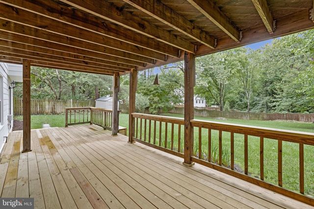 6215 GENTLE LN, Alexandria, VA 22310