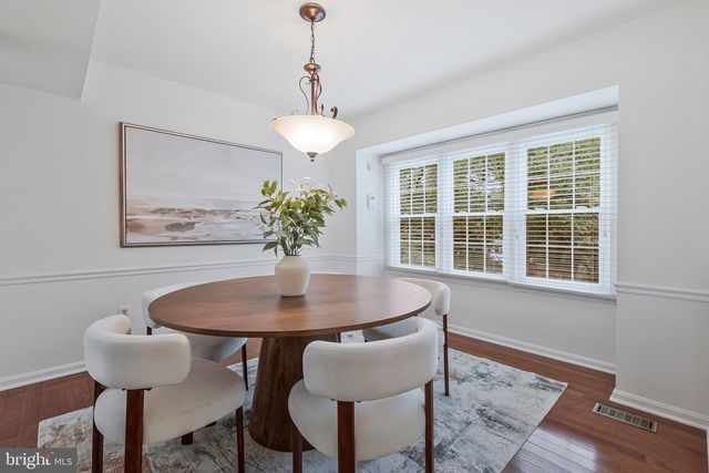 6215 GENTLE LN, Alexandria, VA 22310