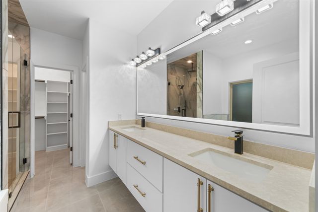 1315 Sierra Blanca Drive, Duncanville, TX 75116