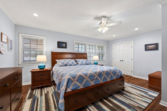 1015 Western Hills Drive, Sherman, TX 75092