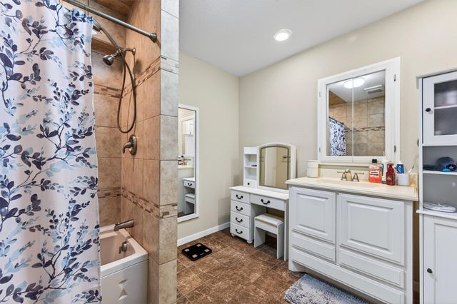 1015 Western Hills Drive, Sherman, TX 75092