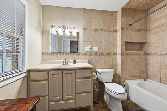 1015 Western Hills Drive, Sherman, TX 75092