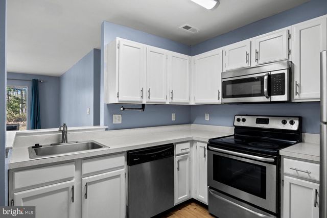 703 QUAIL RD, Marlton, NJ 08053